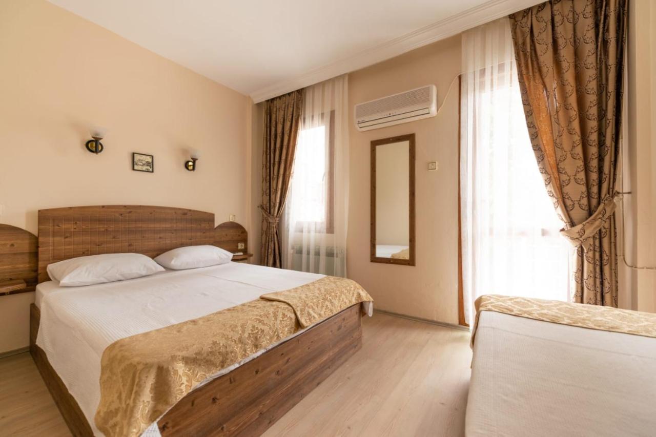 Limon Otel Foça Exterior foto